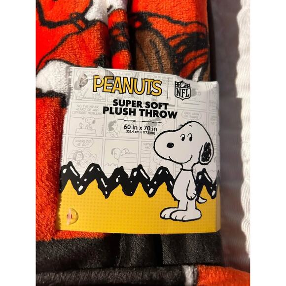 Peanuts Snoopy Browns Cuddle Bundle #1 - Picture 6 of 6